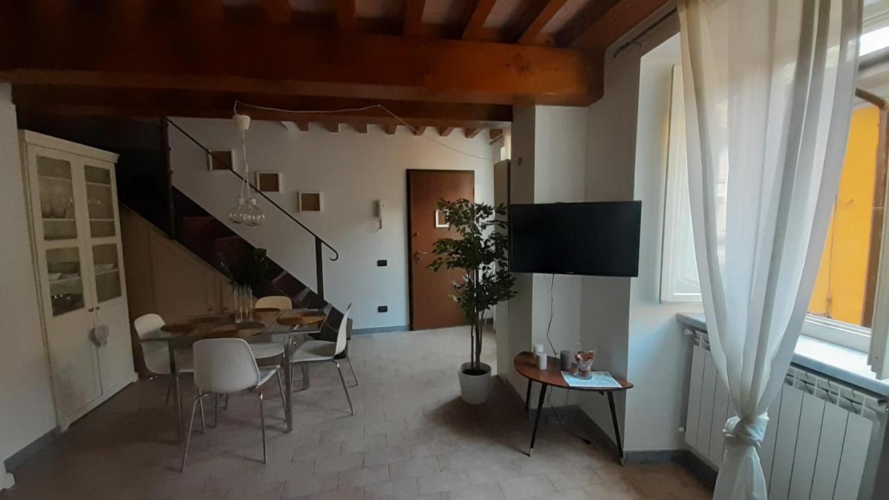 Il Nido Dell'Arancio Apartment Карара Екстериор снимка